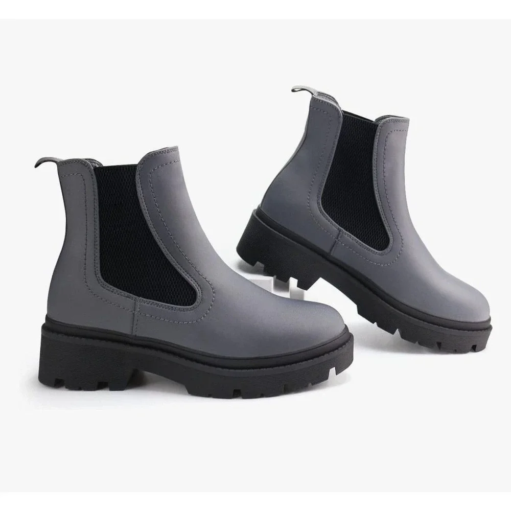 Grey Chelsea Boots Women Lug Sole Ankle Booties Matte Grey Black Elastic Side